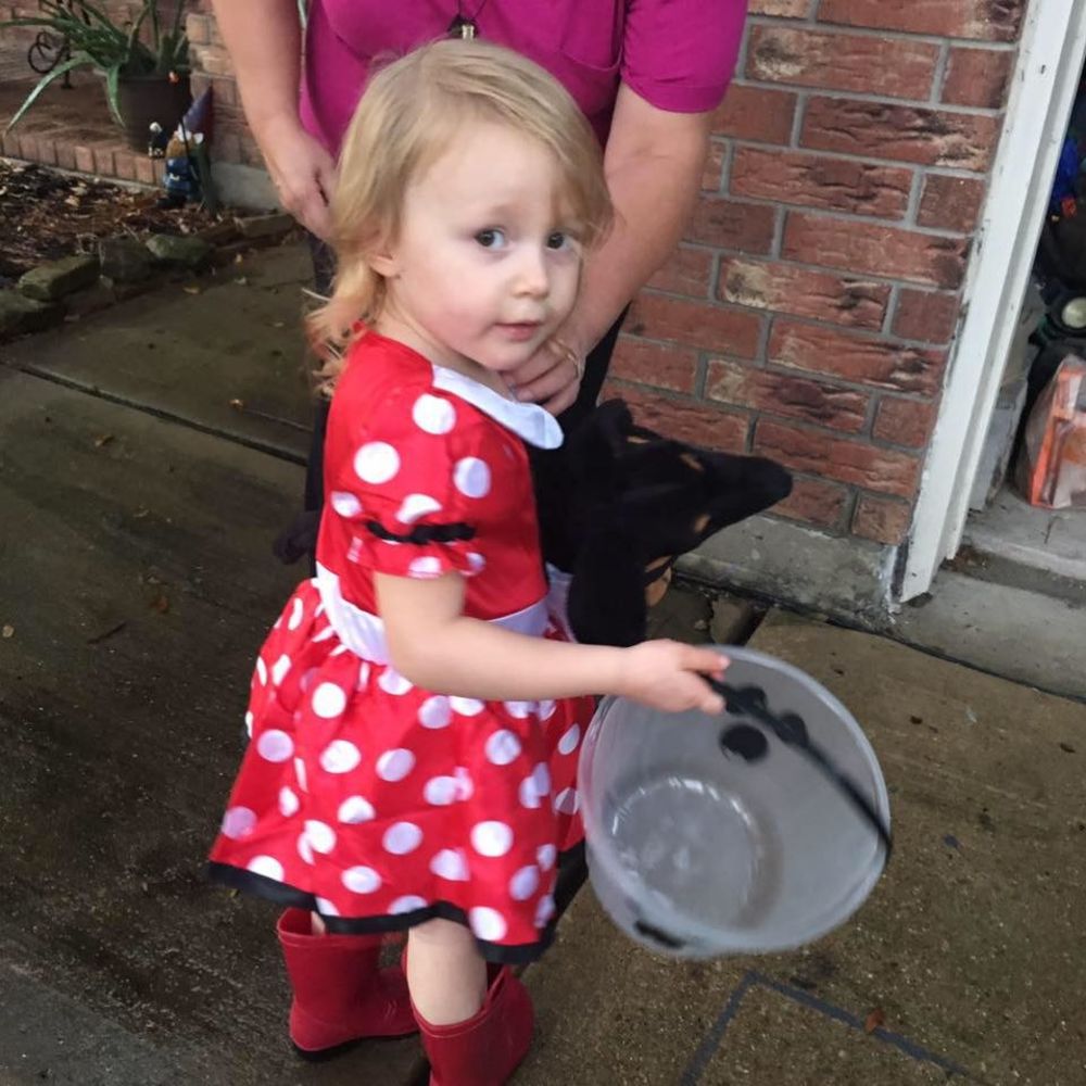 Meet your Posher, Roxanne